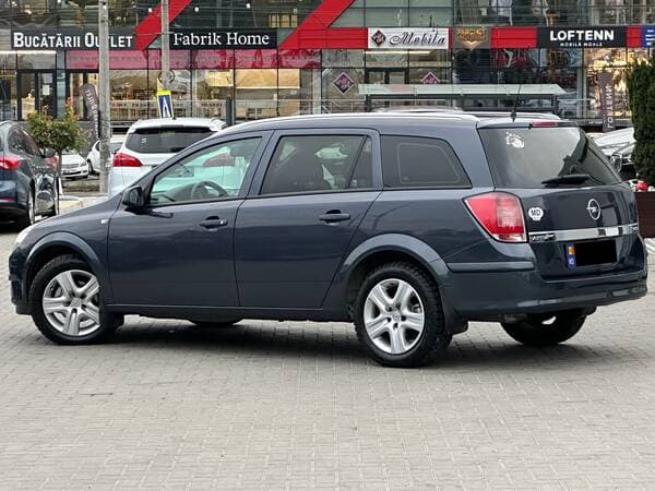 2006 Opel Astra — Miniatură 4