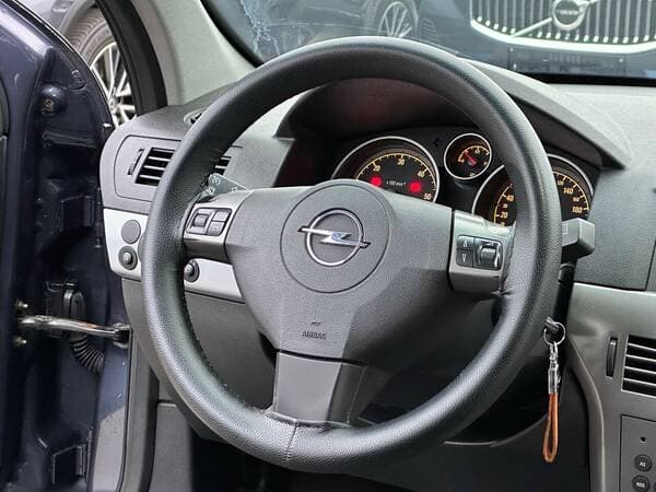 2006 Opel Astra — Miniatură 8