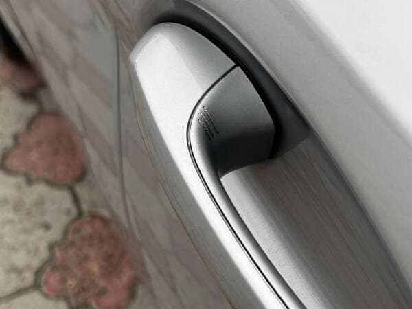 2018 BMW 530e — Miniatură 5