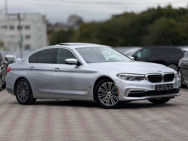 2018 BMW 530e — Miniatură 2