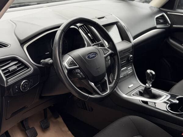 Ford S-Max 2017 — Миниатюра 10