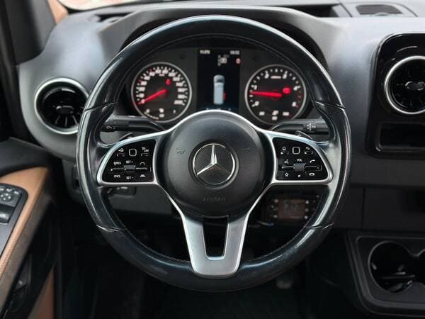 Mercedes Sprinter 2019 — Миниатюра 8
