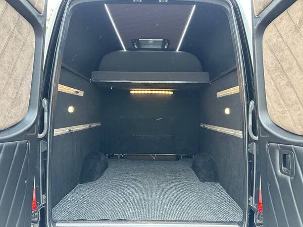 Mercedes Sprinter 2019 — Миниатюра 21