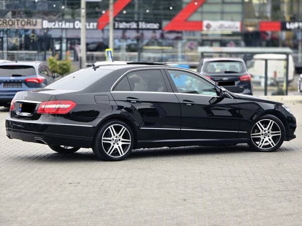 2012 Mercedes E 220 — Miniatură 3