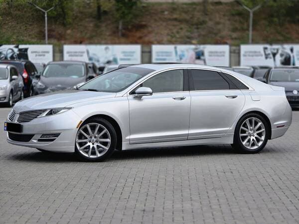 2015 Lincoln MKZ — Miniatură 2
