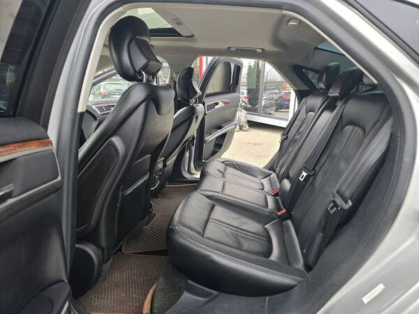 2015 Lincoln MKZ — Miniatură 17