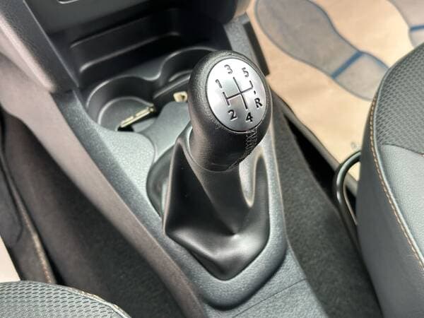 2018 Dacia Sandero — Miniatură 12