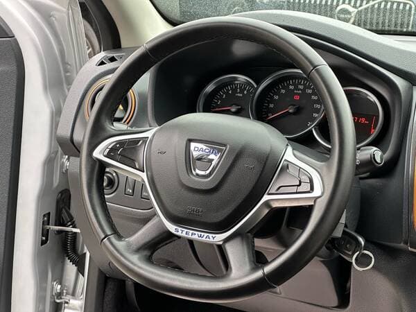 2018 Dacia Sandero — Miniatură 8
