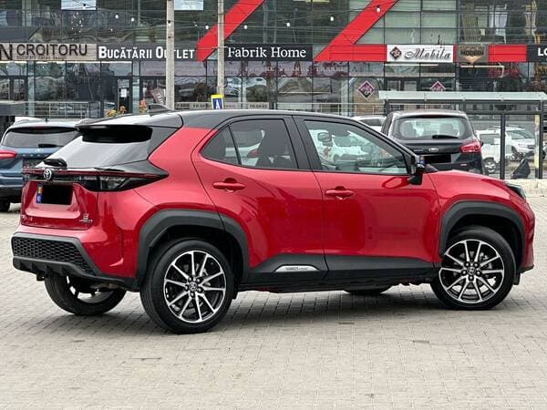 2024 Toyota Yaris Cross — Miniatură 3
