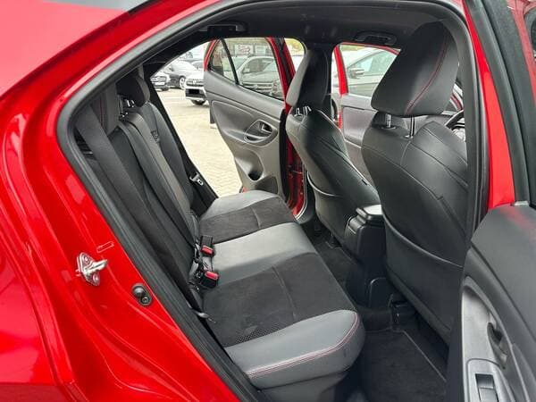2024 Toyota Yaris Cross — Miniatură 18