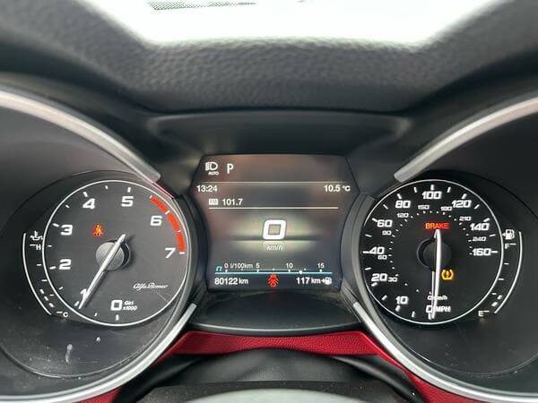 Alfa Romeo Stelvio 2021 — Миниатюра 11