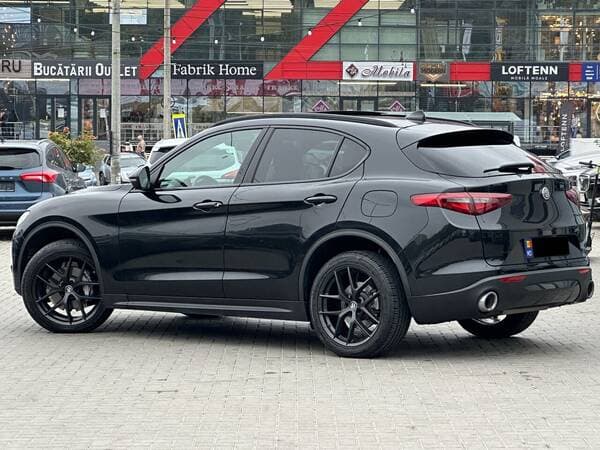 Alfa Romeo Stelvio 2021 — Миниатюра 4