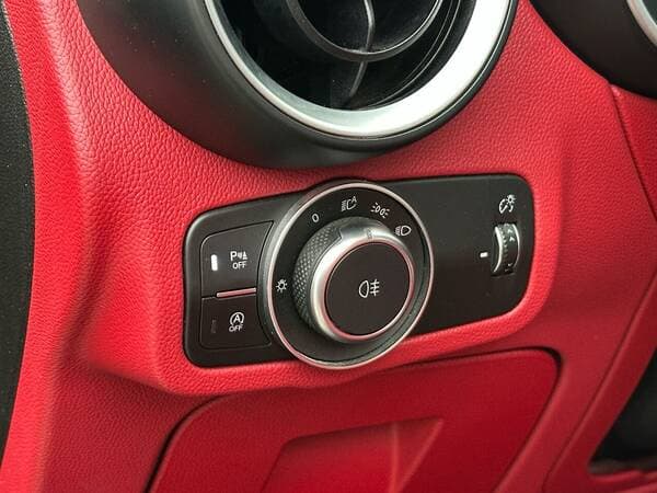 Alfa Romeo Stelvio 2021 — Миниатюра 15