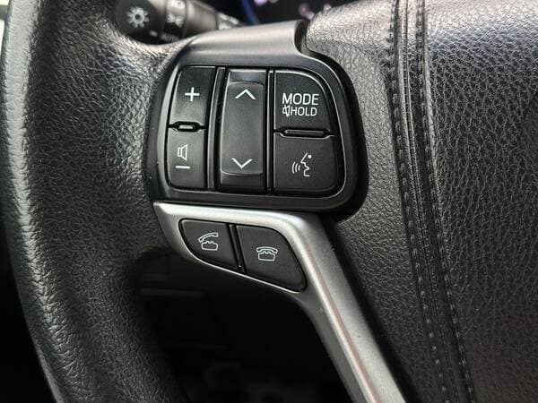 2014 Toyota Highlander — Miniatură 8