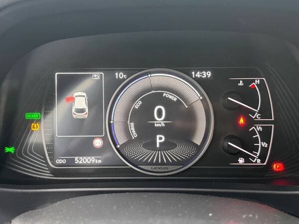 Lexus UX 250h 2020 — Миниатюра 10