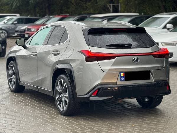 Lexus UX 250h 2020 — Миниатюра 3