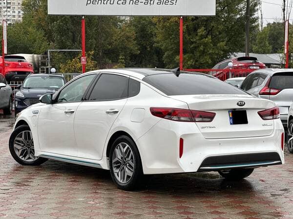 2019 Kia Optima — Miniatură 4