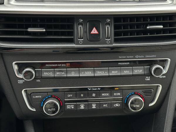 2019 Kia Optima — Miniatură 12