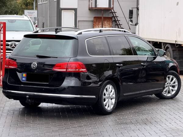 2012 Volkswagen Passat — Miniatură 3