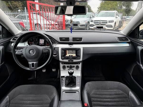 2012 Volkswagen Passat — Miniatură 7