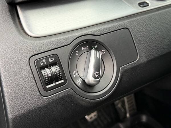 2012 Volkswagen Passat — Miniatură 14
