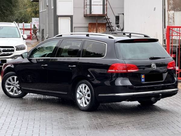 2012 Volkswagen Passat — Miniatură 4