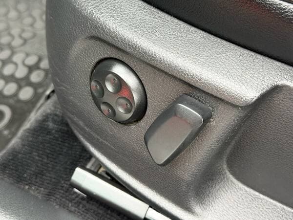 2012 Volkswagen Passat — Miniatură 16