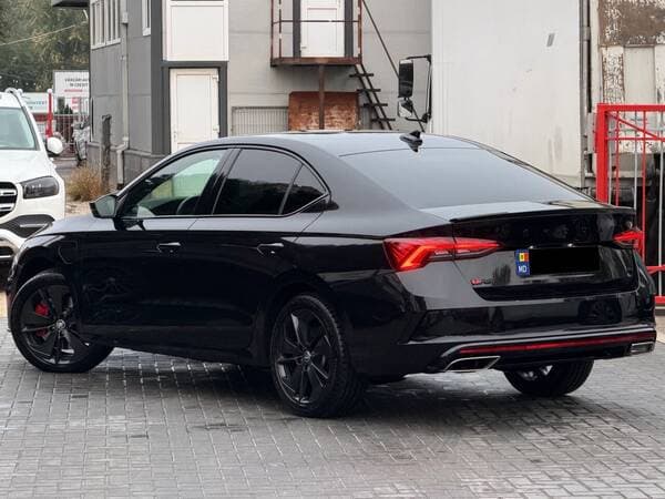 2022 Skoda Octavia — Miniatură 3