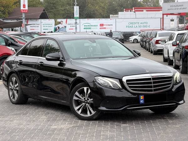 2016 Mercedes E 200 — Miniatură 2