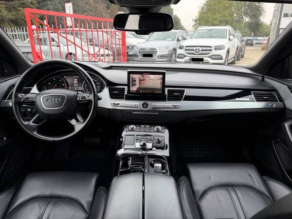 2016 Audi A8 — Miniatură 9