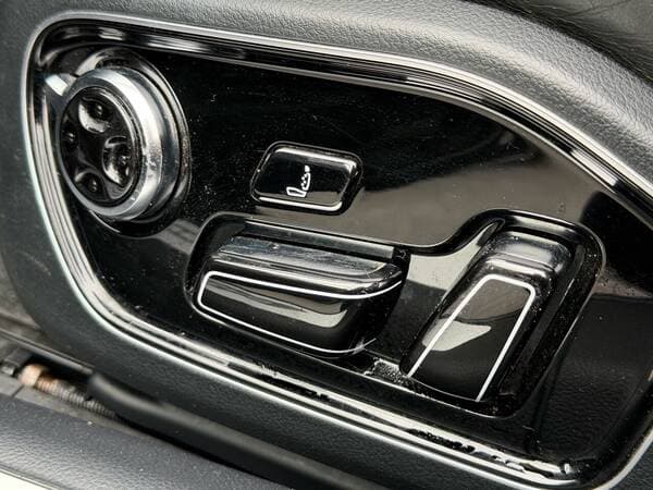 2016 Audi A8 — Miniatură 25