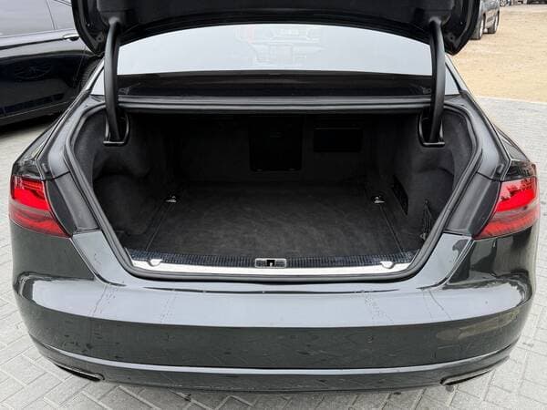 2016 Audi A8 — Miniatură 28