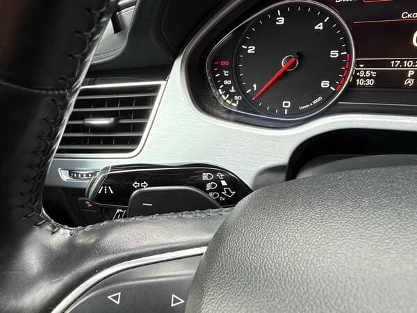 2016 Audi A8 — Miniatură 12