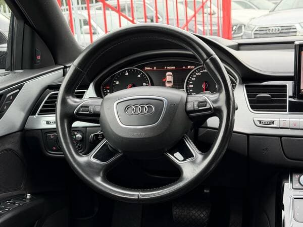 2016 Audi A8 — Miniatură 10