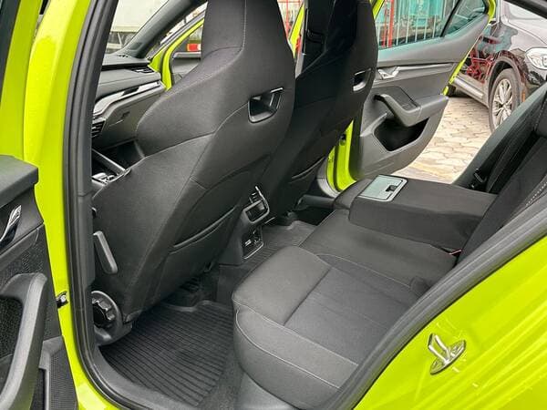 2023 Skoda Octavia — Miniatură 19