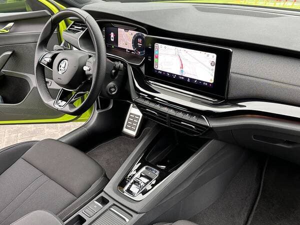 2023 Skoda Octavia — Miniatură 15