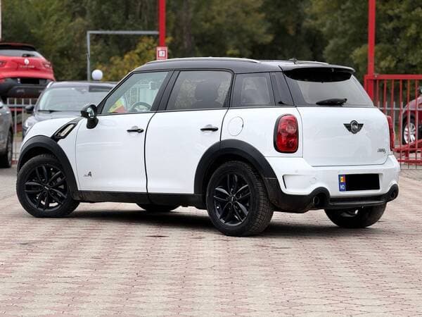 2012 Mini Countryman — Miniatură 4