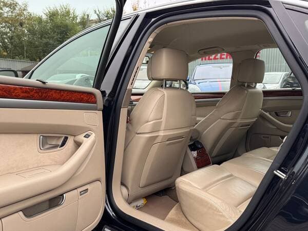2008 Audi A8 — Miniatură 20