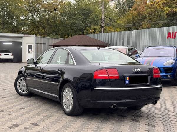 2008 Audi A8 — Miniatură 4