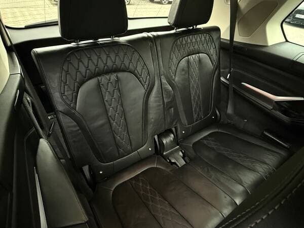 2020 BMW X7 4.0i — Miniatură 24