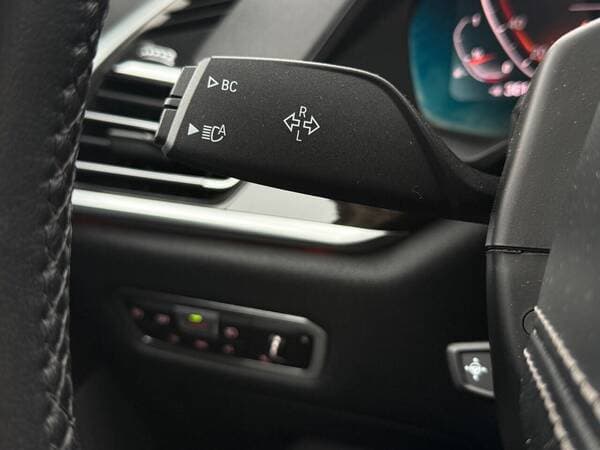 2020 BMW X7 4.0i — Miniatură 18