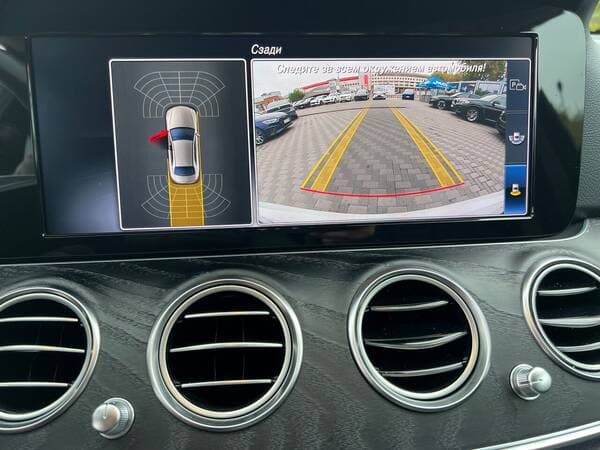 2019 Mercedes E 220 — Miniatură 13