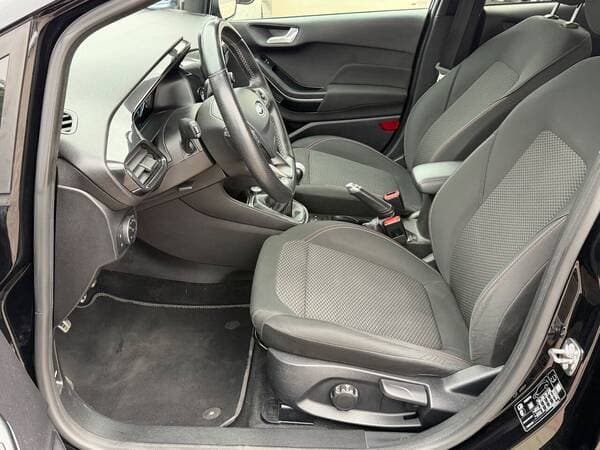 Ford Fiesta 2017 — Миниатюра 7