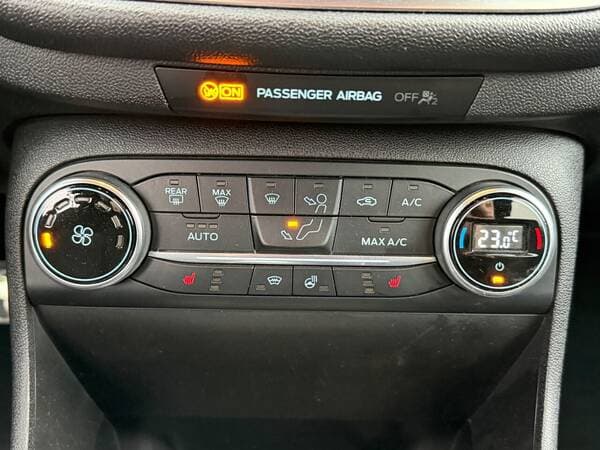 Ford Fiesta 2017 — Миниатюра 14