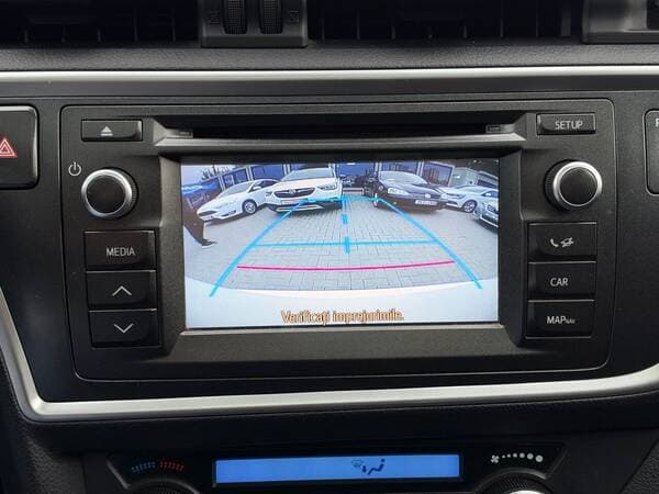 2014 Toyota Auris — Miniatură 12