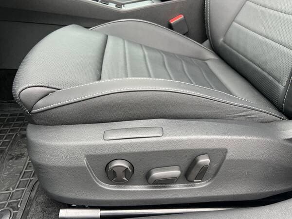 2025 Skoda Superb — Miniatură 22