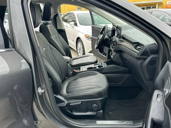 2020 Ford Kuga — Miniatură 19
