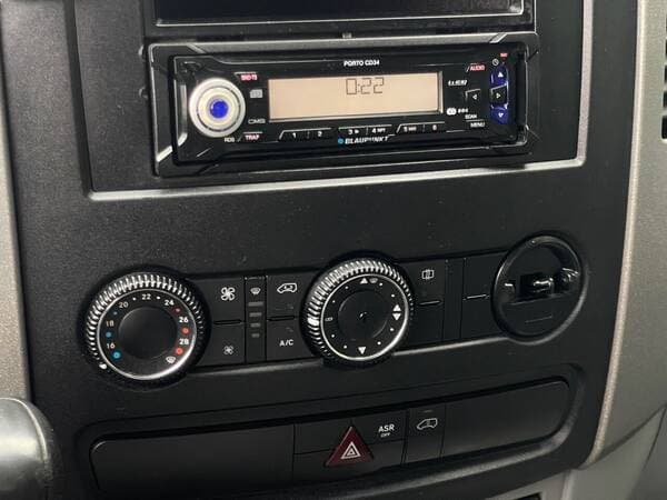 2012 Mercedes Sprinter — Miniatură 11