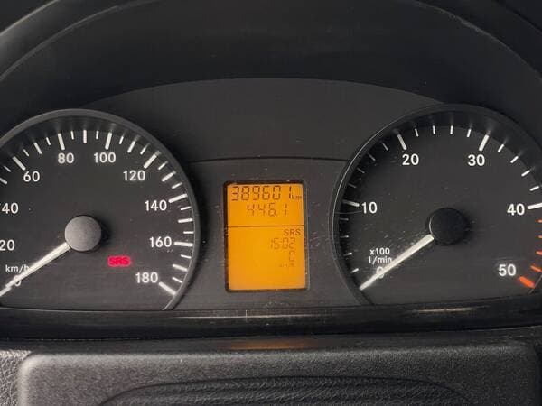2012 Mercedes Sprinter — Miniatură 10