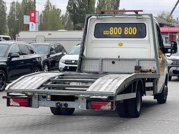 2012 Mercedes Sprinter — Miniatură 3